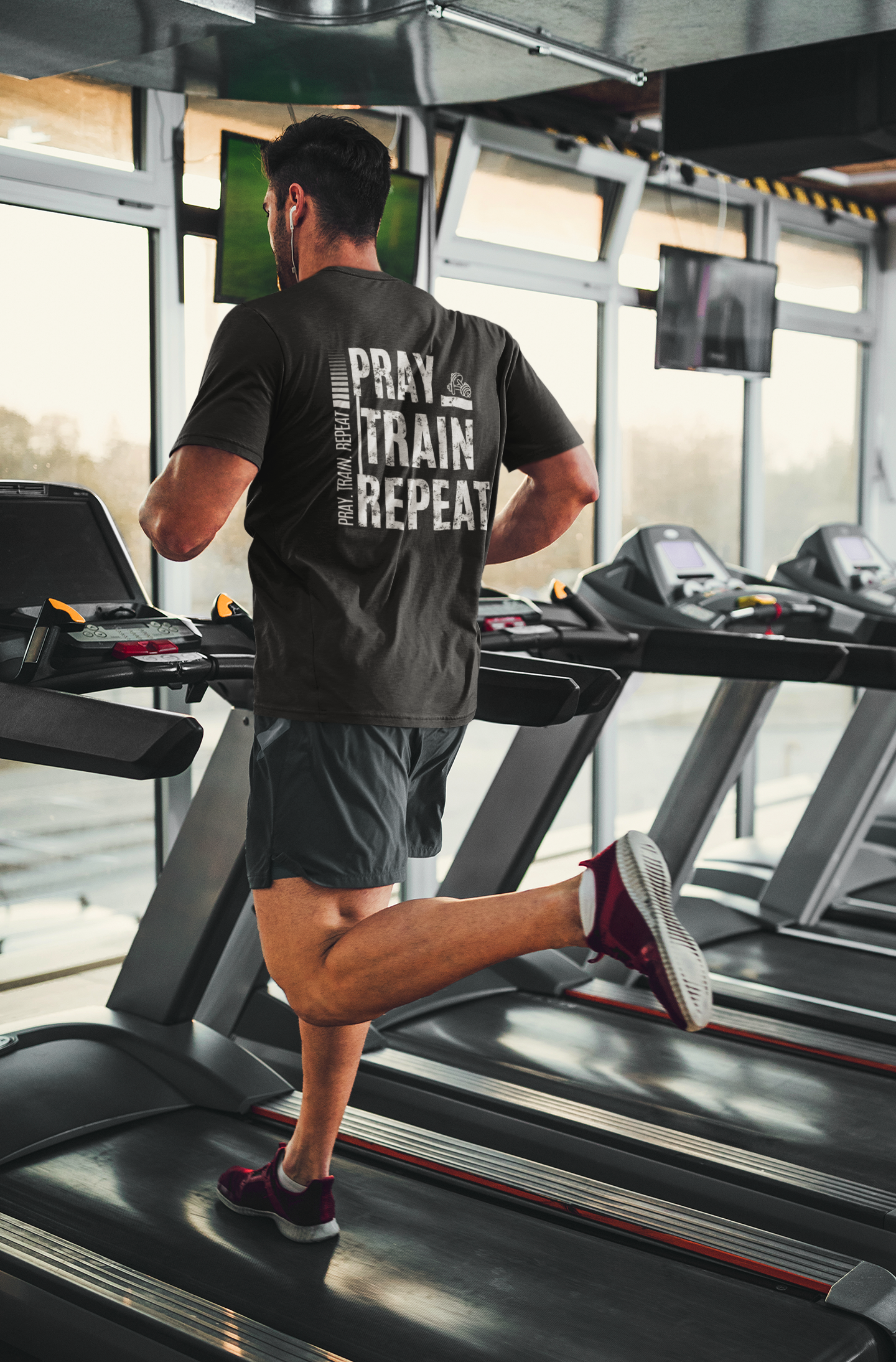 Pray Train Repeat Tee – Faith Meets Fitness Motivation