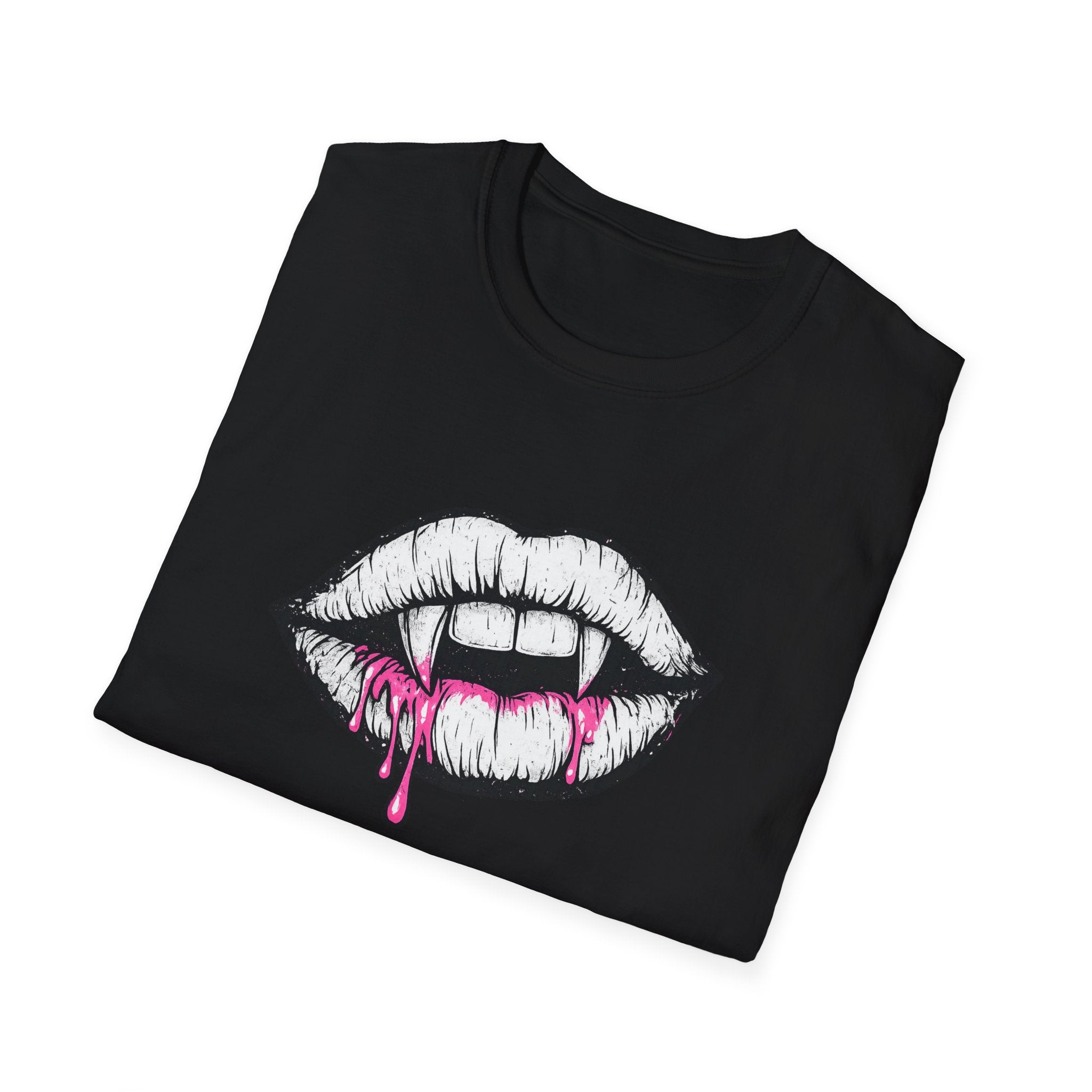 Pretty N’ Savage Dripping Lips Tee